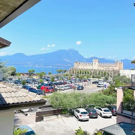 Rosanna * Torri Del Benaco